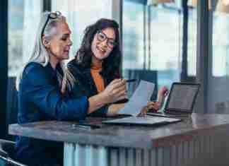 Business Management Smooth