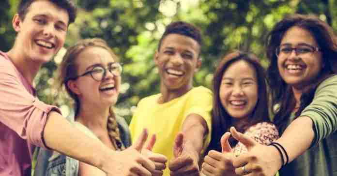 Rent Mercedes G-Wagon (1)