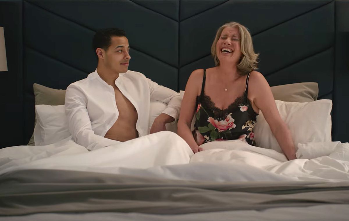 Good Luck to You, Leo Grande (2022)