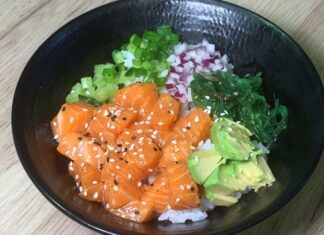 Salmon Poke