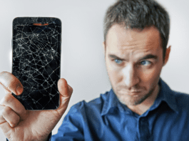 Broken Screen Wallpaper