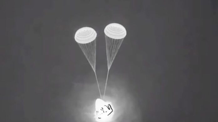 Spacex 4 Astronauts Safely Splash Down in Florida Spacex 4 Astronauts Safely Splash Down in Florida