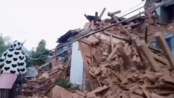 Earthquake in Western Nepal Kills Over 150 Earthquake in Western Nepal Kills Over 150
