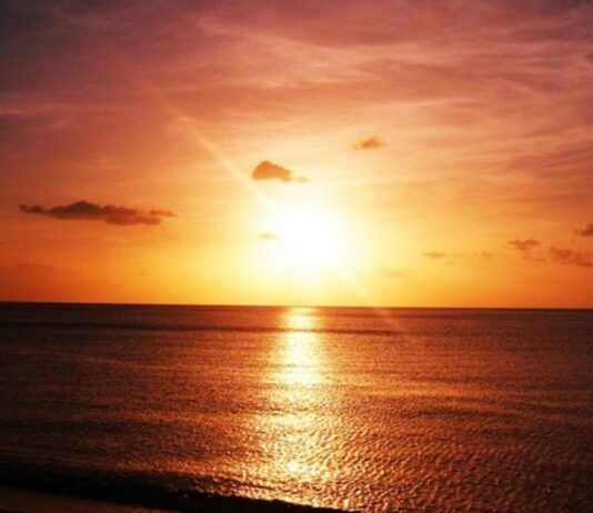 Light Evaporates Water Without Heat