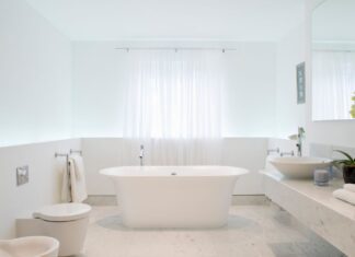 Easy Fixes for Outdated Bathrooms